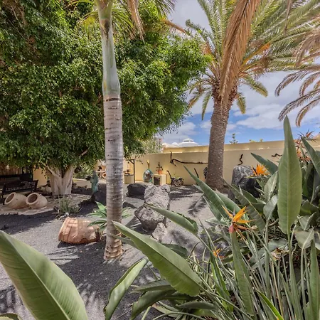 Daire Luxury Canarian With Large Pool In Costa *